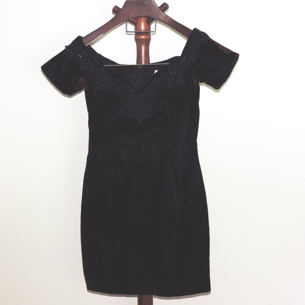 Rampage Off Shoulder Burgundy Black Crushed Velvet Dress